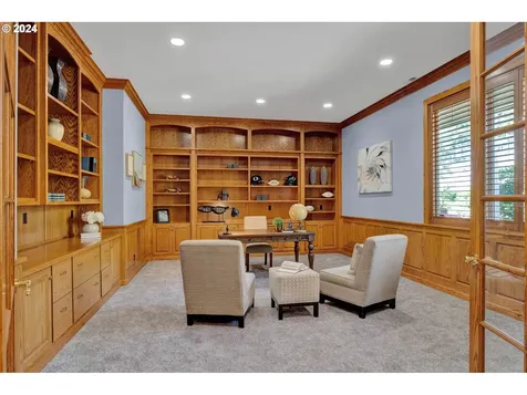 2306 Park Grove Drive Eugene OR 97408