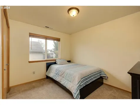 1917 NW Cottonwood Drive Mcminnville OR 97128