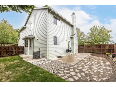 1917 NW Cottonwood Drive Mcminnville OR 97128