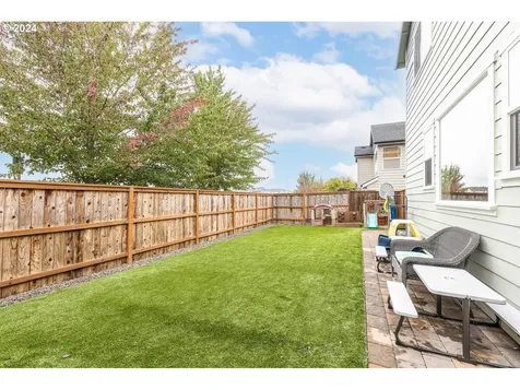1917 NW Cottonwood Drive Mcminnville OR 97128