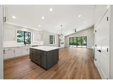 518 Sea View Drive Manzanita OR 97130