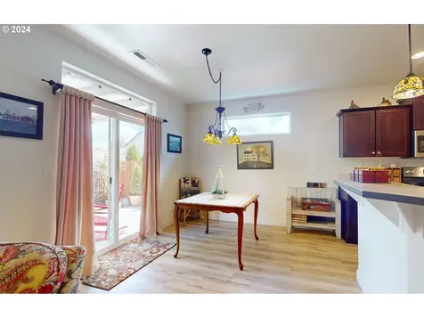 87763 Lark Street Veneta OR 97487