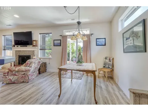 87763 Lark Street Veneta OR 97487