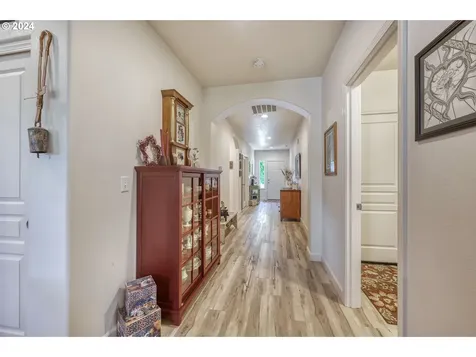 87763 Lark Street Veneta OR 97487