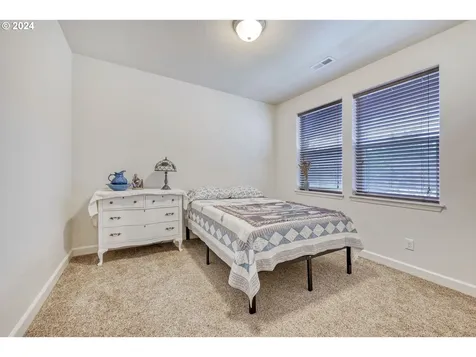 87763 Lark Street Veneta OR 97487