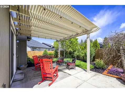 87763 Lark Street Veneta OR 97487