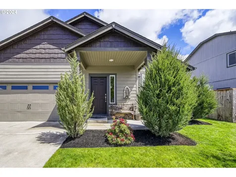 87763 Lark Street Veneta OR 97487