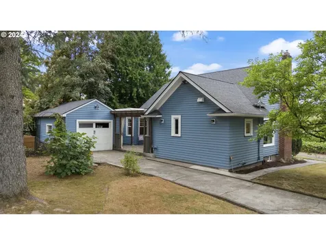 3704 Sw Alice Street Portland OR 97219