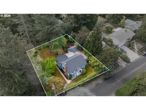 3704 Sw Alice Street Portland OR 97219