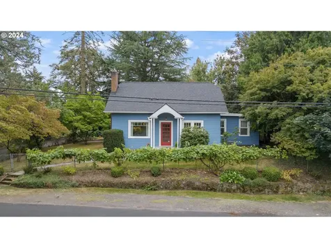 3704 Sw Alice Street Portland OR 97219