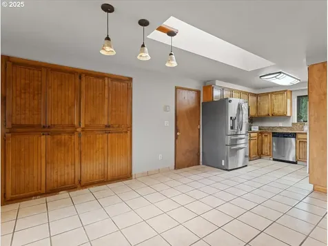 19440 SW Stacey Street Beaverton OR 97003