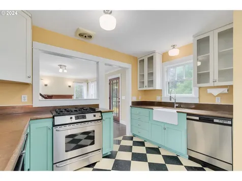 39 Ash Street Eugene OR 97402