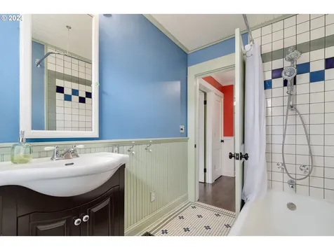 39 Ash Street Eugene OR 97402