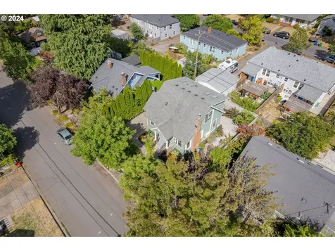 39 Ash Street Eugene OR 97402