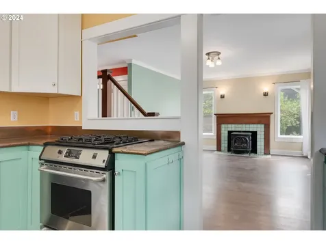 39 Ash Street Eugene OR 97402