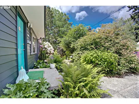 3656 Se Raymond Street Portland OR 97202