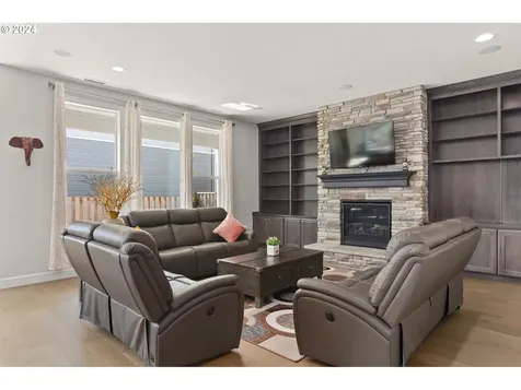16686 Nw Trillium Street Portland OR 97229