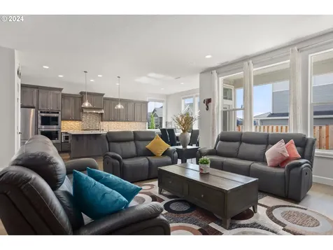 16686 Nw Trillium Street Portland OR 97229