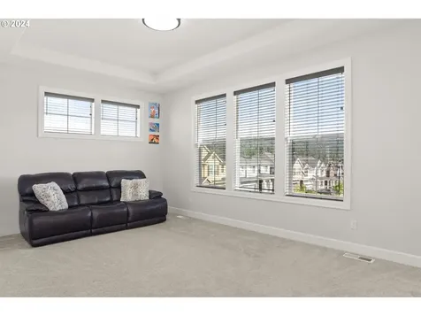 16686 Nw Trillium Street Portland OR 97229
