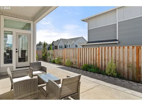 16686 Nw Trillium Street Portland OR 97229