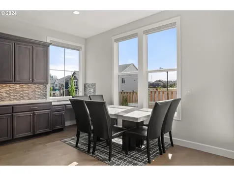 16686 Nw Trillium Street Portland OR 97229