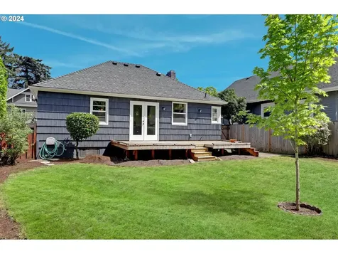 4345 Ne 36th Avenue Portland OR 97211