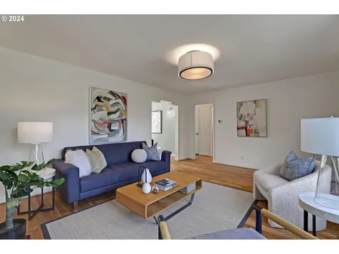 4345 Ne 36th Avenue Portland OR 97211