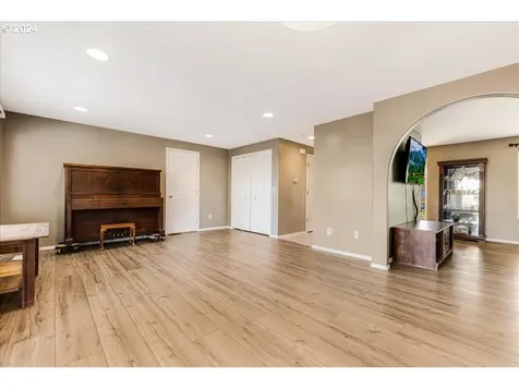 1955 SW Westvale Court Mcminnville OR 97128