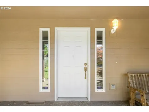 1955 SW Westvale Court Mcminnville OR 97128