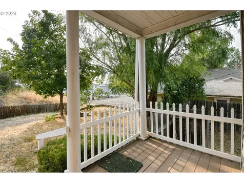 516 Sw 9th Street Pendleton OR 97801
