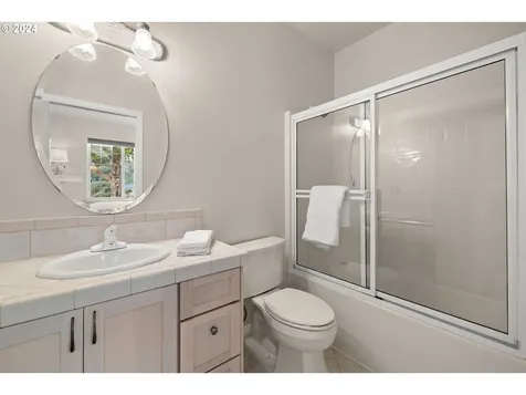 5053 NW Keel Avenue Lincoln City OR 97367