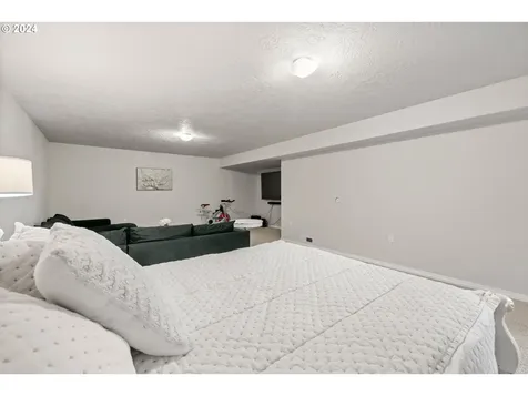 5053 NW Keel Avenue Lincoln City OR 97367