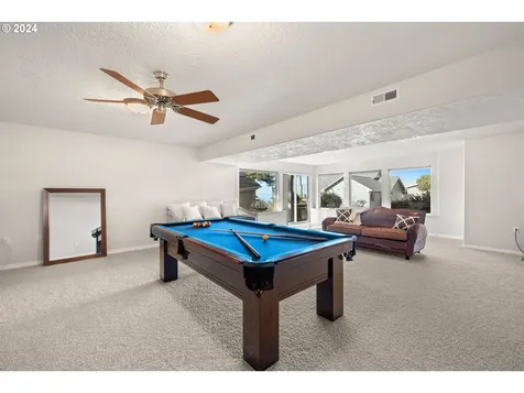 5053 NW Keel Avenue Lincoln City OR 97367