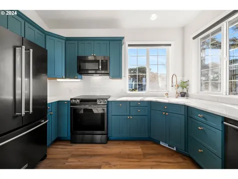 5053 NW Keel Avenue Lincoln City OR 97367