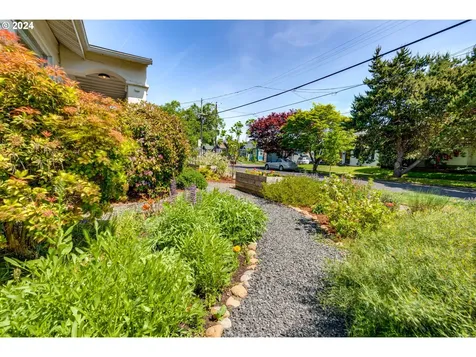 3307 Ne 67th Avenue Portland OR 97213