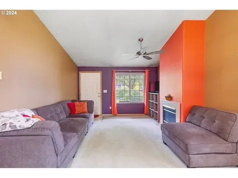 806 Sw 21st Court Battle Ground WA 98604