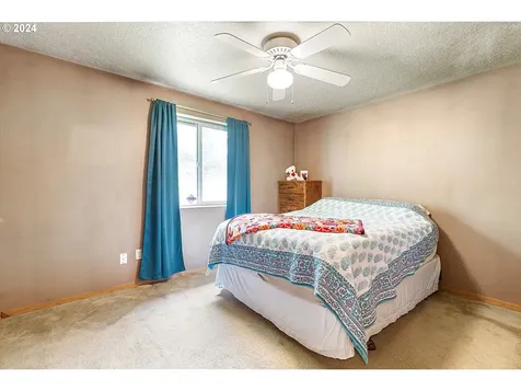 806 Sw 21st Court Battle Ground WA 98604