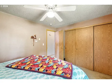 806 Sw 21st Court Battle Ground WA 98604