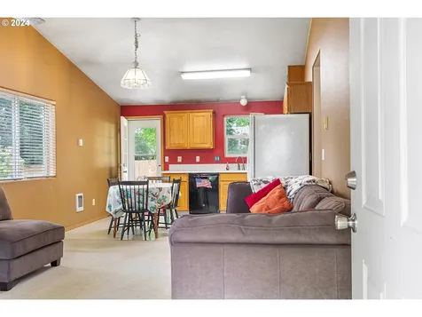 806 Sw 21st Court Battle Ground WA 98604
