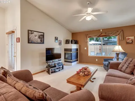 17965 Sw Farwest Lane Sherwood OR 97140