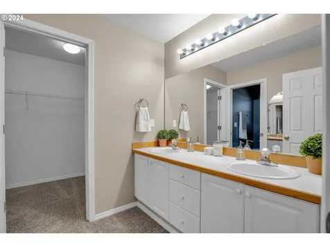 5155 NE Candlewood Place Hillsboro OR 97124