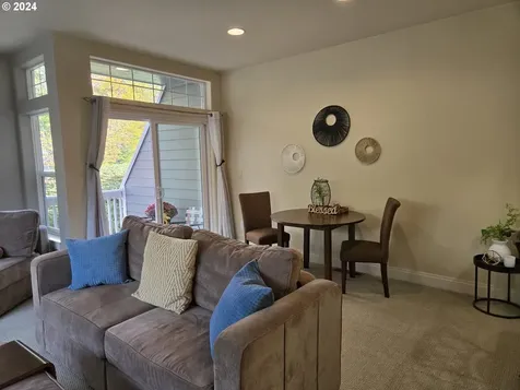 12201 SW Meader Way Beaverton OR 97008