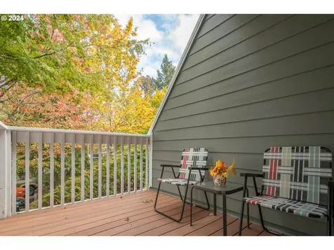 12201 SW Meader Way Beaverton OR 97008