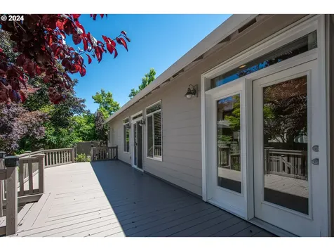 222 Nw 151st Street Vancouver WA 98685