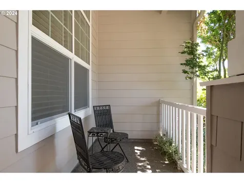222 Nw 151st Street Vancouver WA 98685