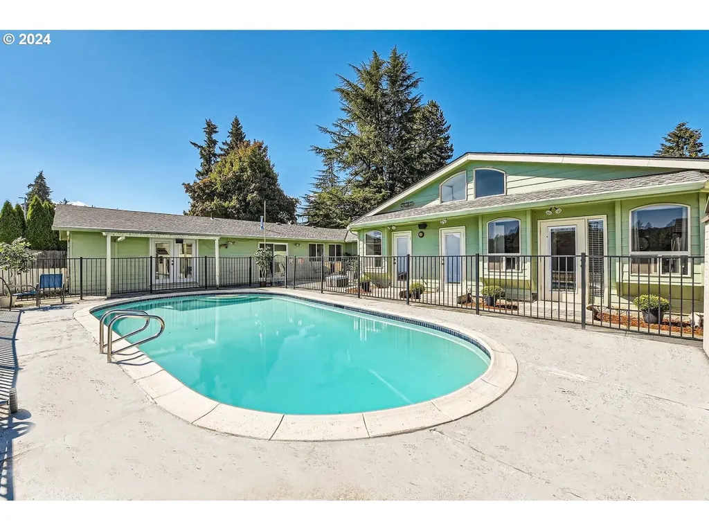 8398 Cason Road Gladstone OR 97027