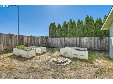 8398 Cason Road Gladstone OR 97027