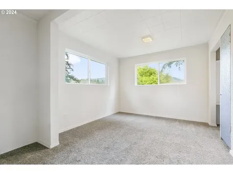2316 Larsen Lane SW Castle Rock WA 98611