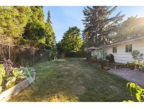 7501 NE 100th Avenue Vancouver WA 98662