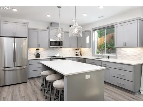 2435 S Royal Court Ridgefield WA 98642